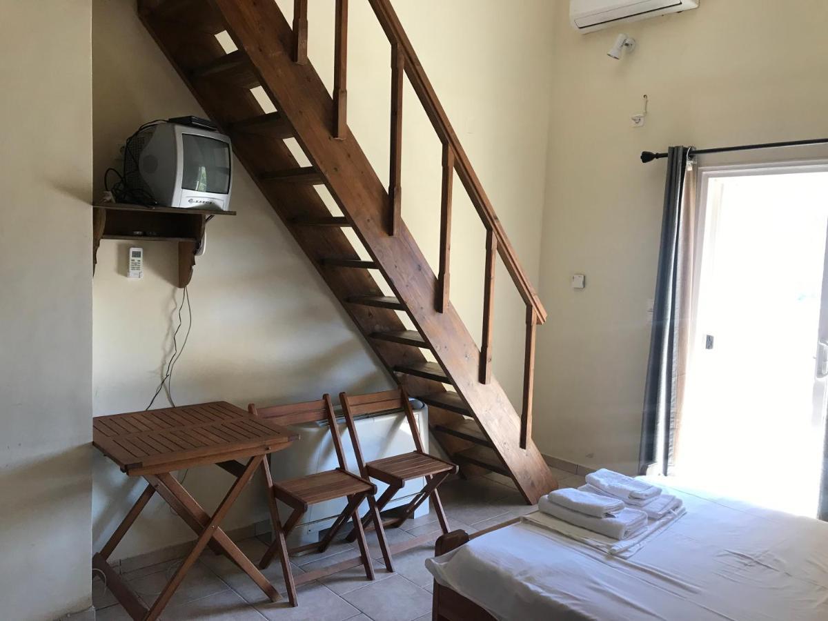 Studio With Loft Raxes Ikaria #5 Raches  المظهر الخارجي الصورة